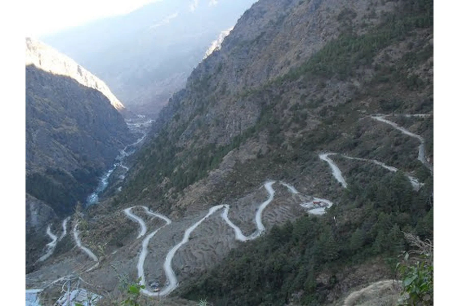 Syabrubesi tour through Dhunche